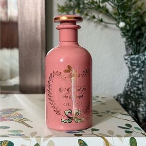 Gucci A chant for the nymph